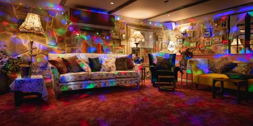 venue-img