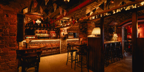 venue-img