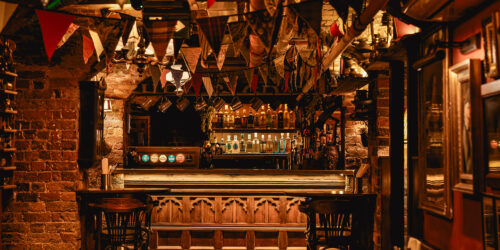 venue-img